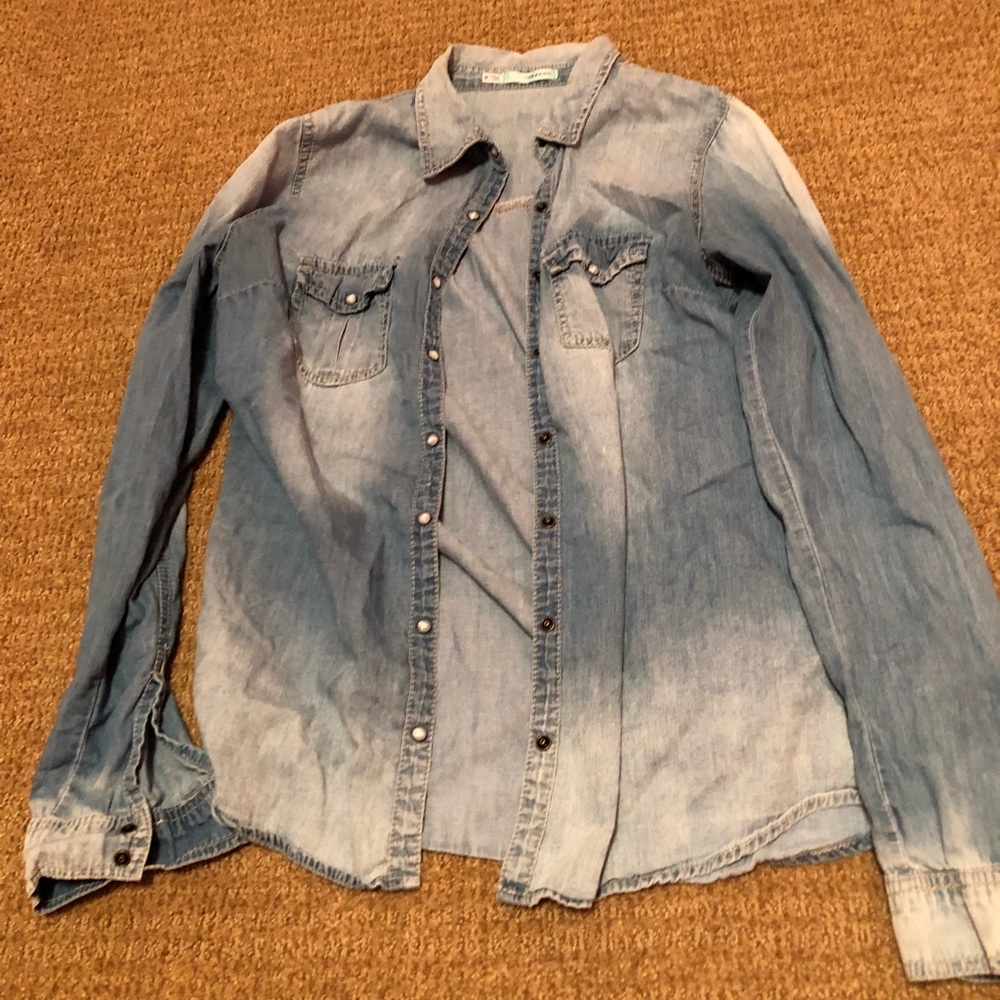 Washed out jean jacket